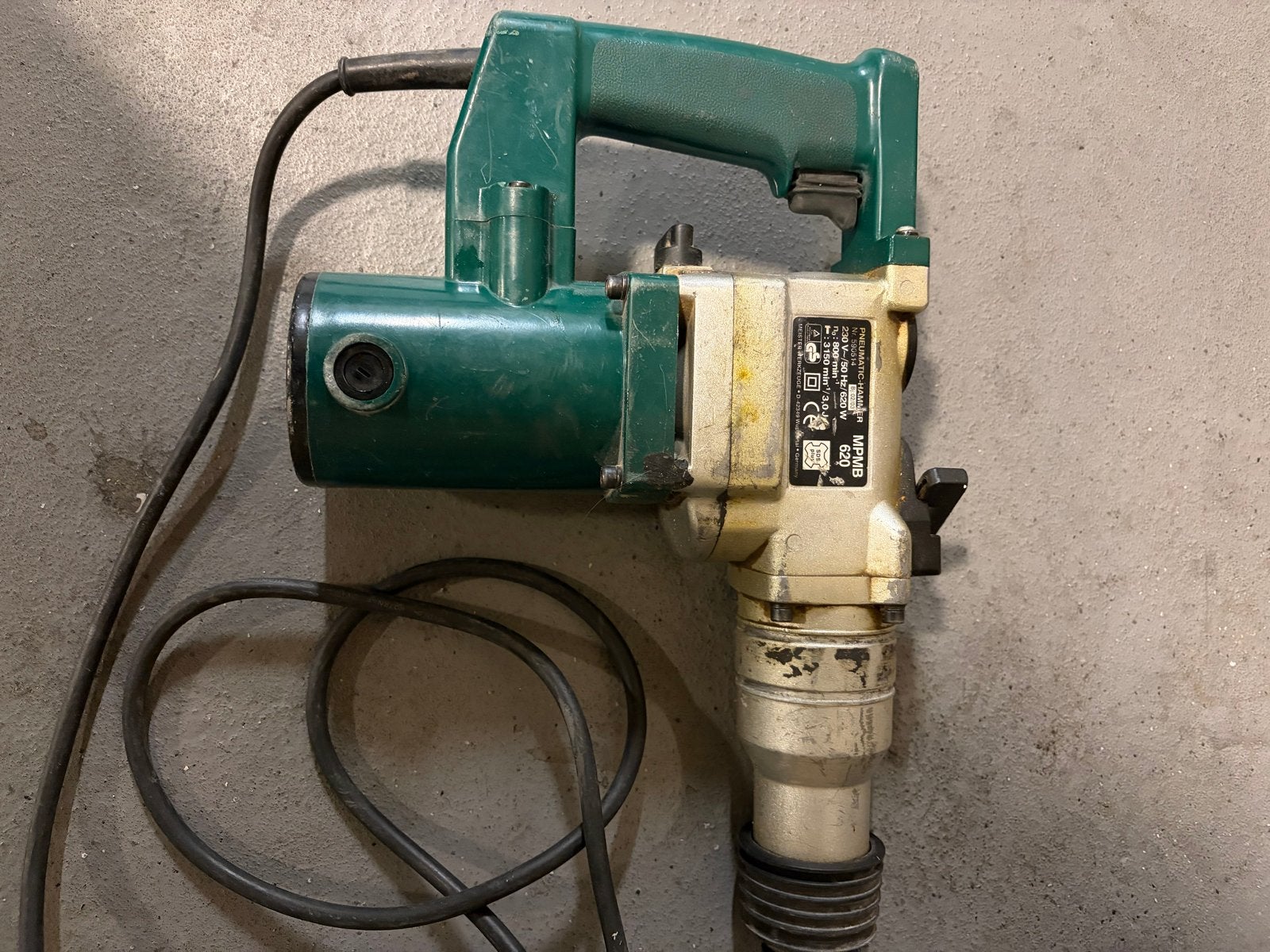 Boorhamer met koffer en boren - Gebruikt, Doe-het-zelf en Verbouw, Ophalen, Boor- en/of Breekhamer, Klopboormechanisme, Gebruikt