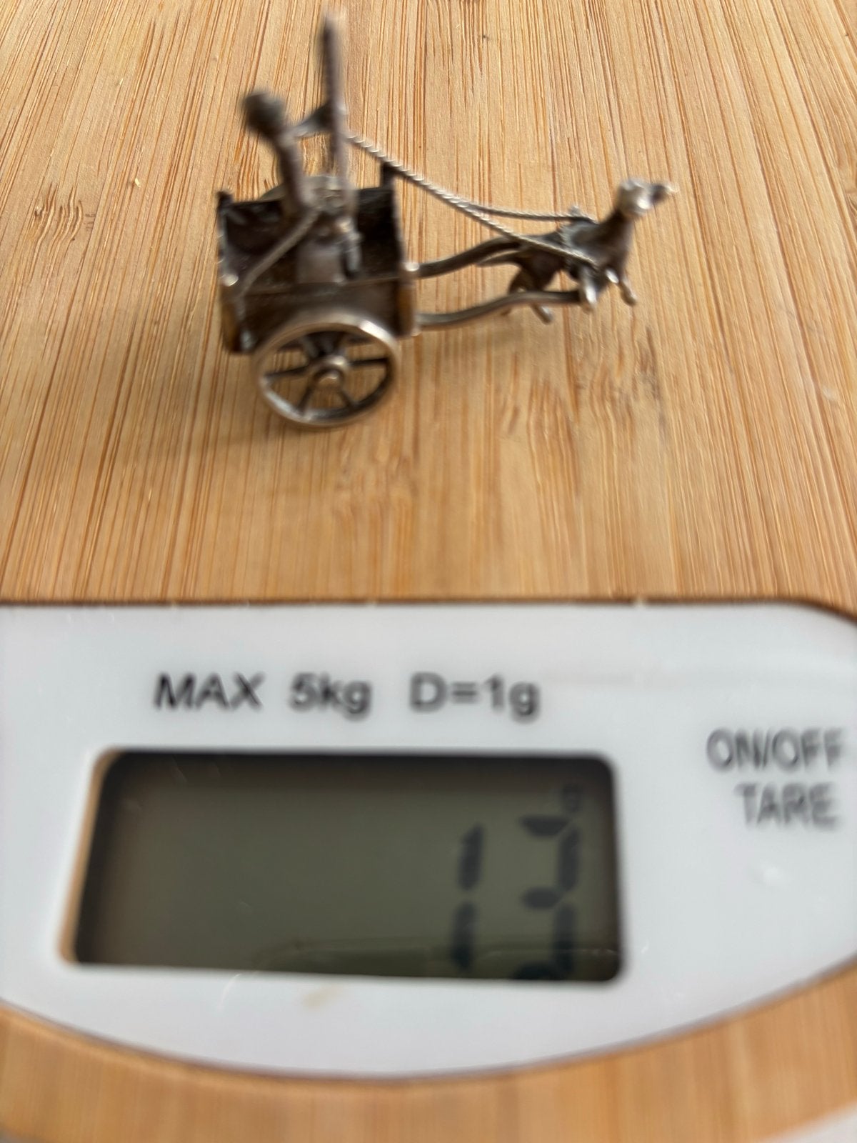 Zilveren hondenkar met menner - Miniatuur, Ophalen of Verzenden, Zilver