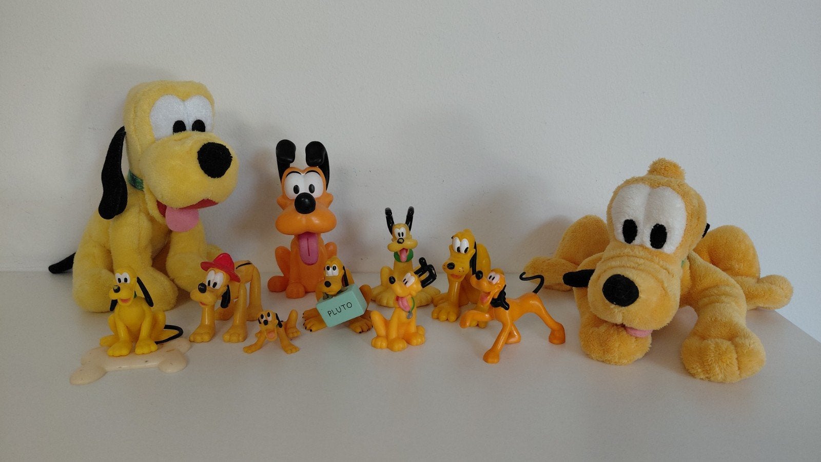 Disney Pluto verzameling, Ophalen of Verzenden, Goofy of Pluto, Zo goed als nieuw, Beeldje of Figuurtje