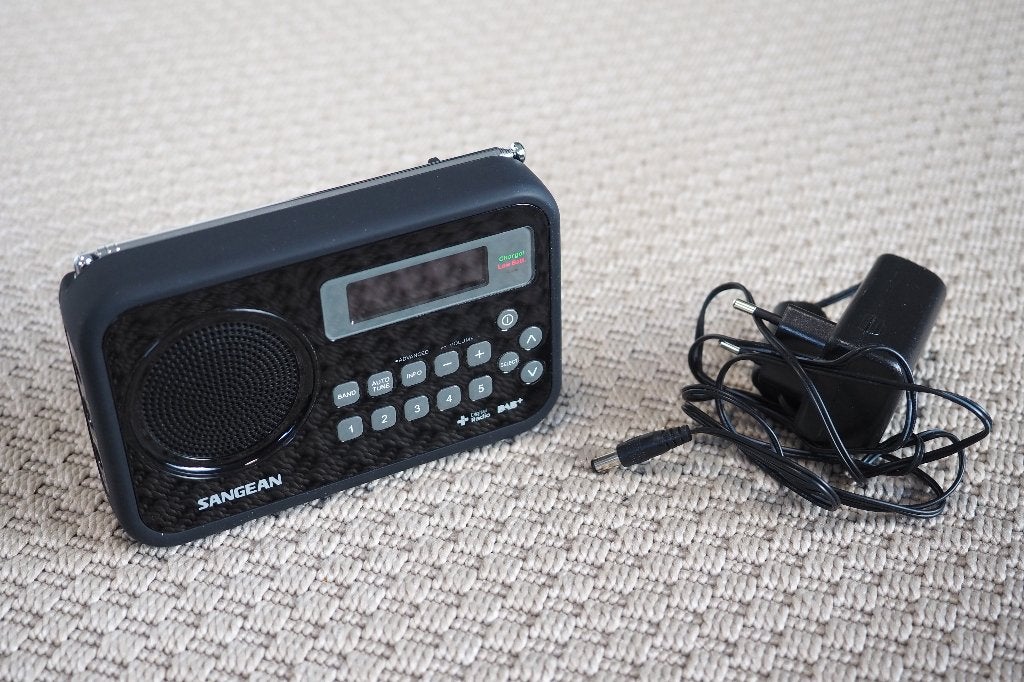 Sangean DPR-67 DAB+ Radio met Adapter, Ophalen of Verzenden, Zo goed als nieuw, Radio