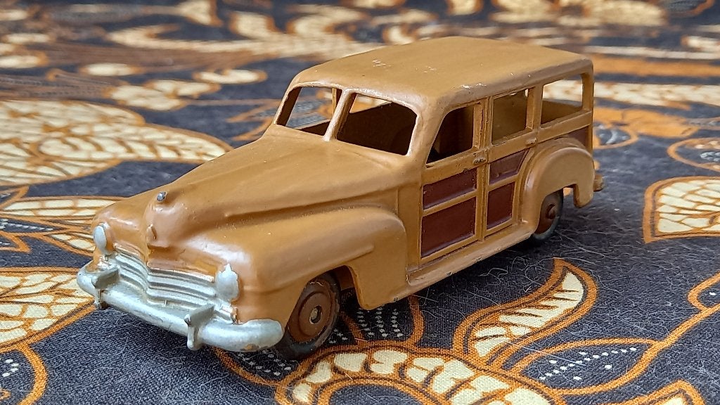 Mooie oude vintage modelauto van Dinky Toys uit Engeland., Ophalen of Verzenden