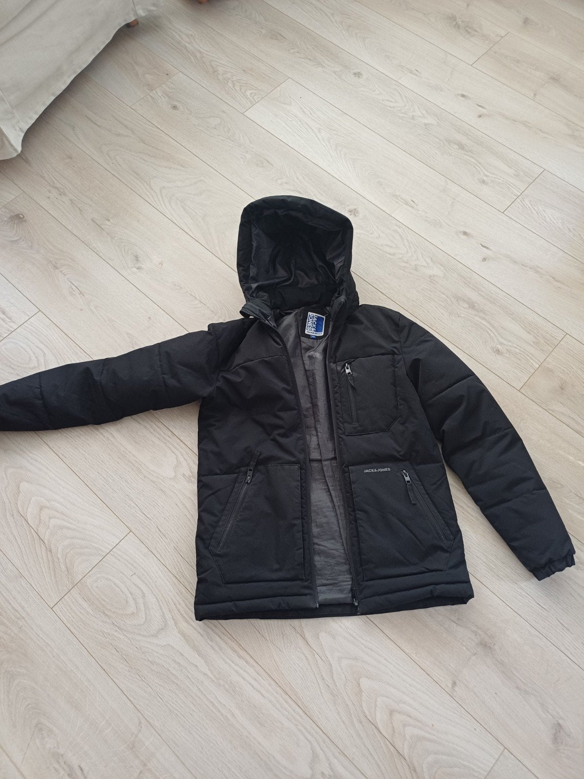 Jack & Jones Zwarte Winterjas - Maat 164, Gebruikt, Ophalen of Verzenden, Jas, Jongen