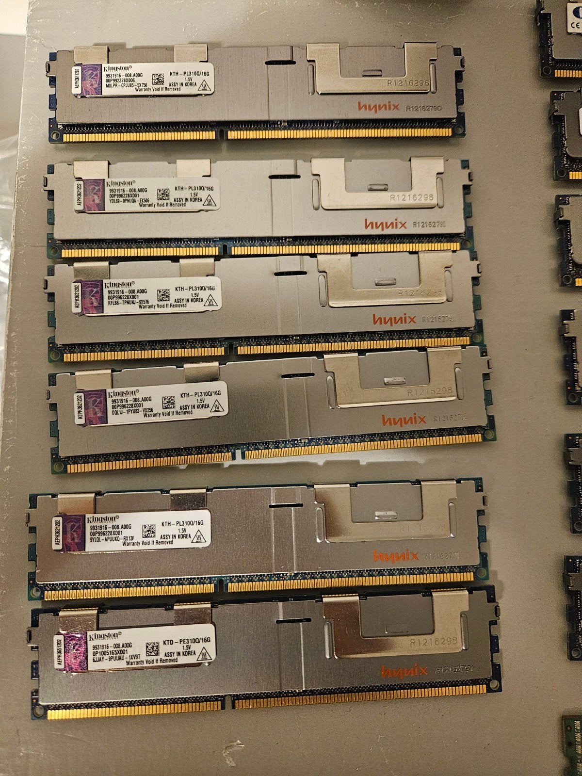 8x 16GB DDR3 ECC RAM - Totaal 128GB Server Geheugen, Gebruikt, Server, DDR3, Ophalen of Verzenden