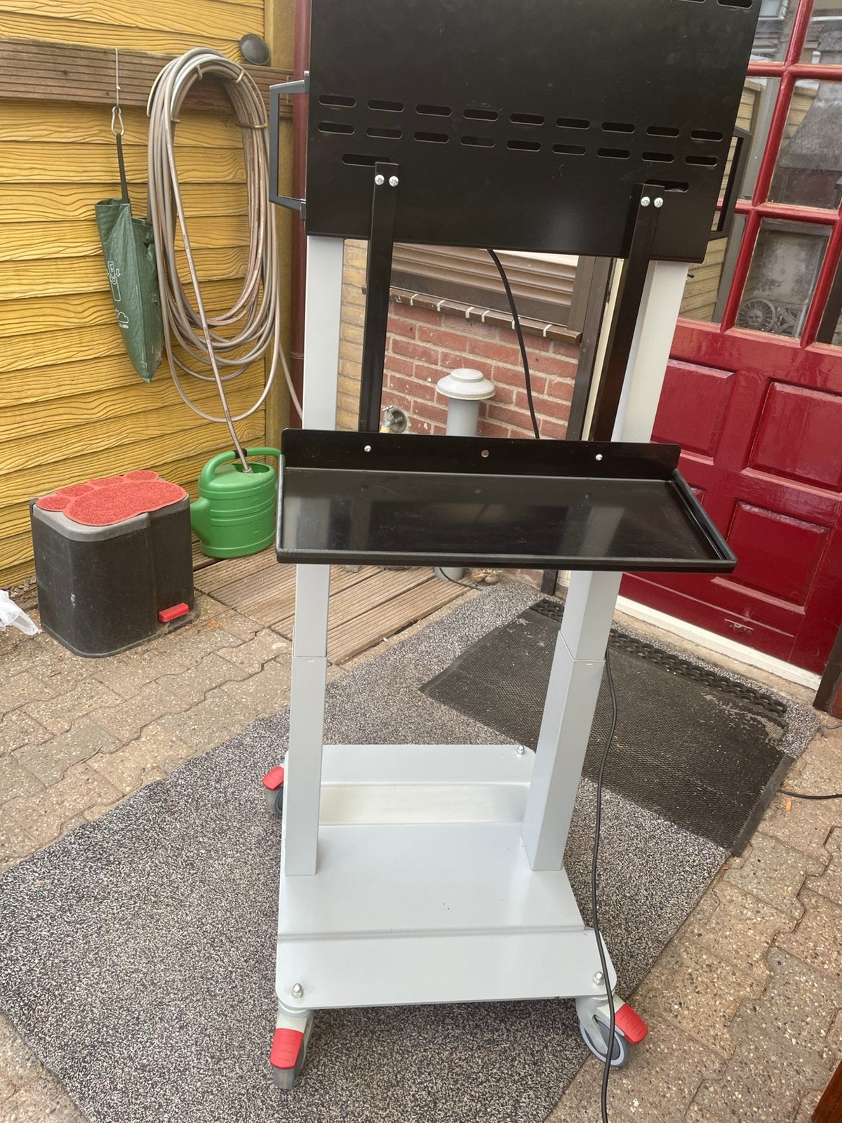 Professioneel Prowise electrisch lift systeem, Ophalen, Zo goed als nieuw