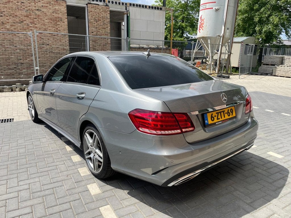 Mercedes-Benz E-klasse 300 BlueTEC HYBRID, Auto's, Mercedes-Benz, Euro 5, Achterwielaandrijving, Gebruikt, Origineel Nederlands