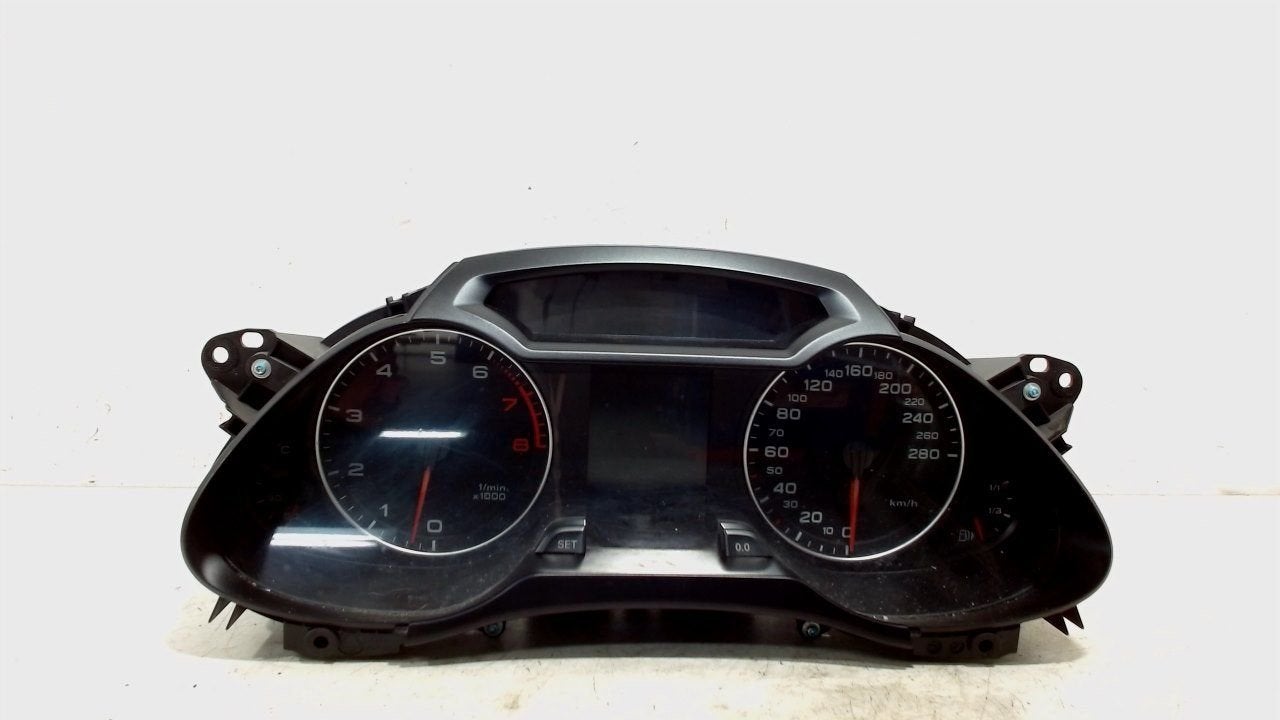 Cockpit Audi A4, Auto-onderdelen, Dashboard en Schakelaars, Onderdelen@venauto.nl, Van der Ven Autorecycling B.V., Gebruikt, Ettenseweg 76, 4706 PB Roosendaal, The Netherlands