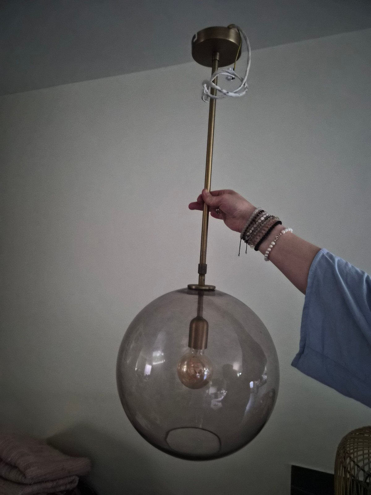 Moderne glazen hanglamp - bolvormig, rookglas, Ophalen, Zo goed als nieuw, Glas, Modern, Industrieel