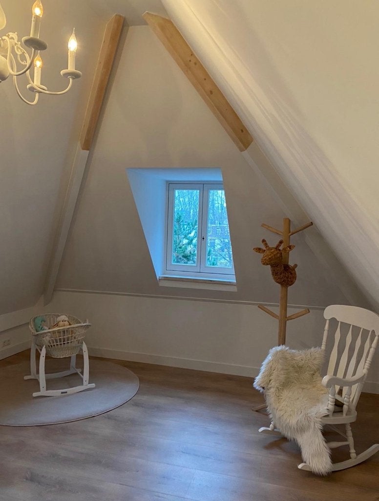 Leuke schommelstoel, Huis en Inrichting, Ophalen, Gebruikt, Wit, Eén