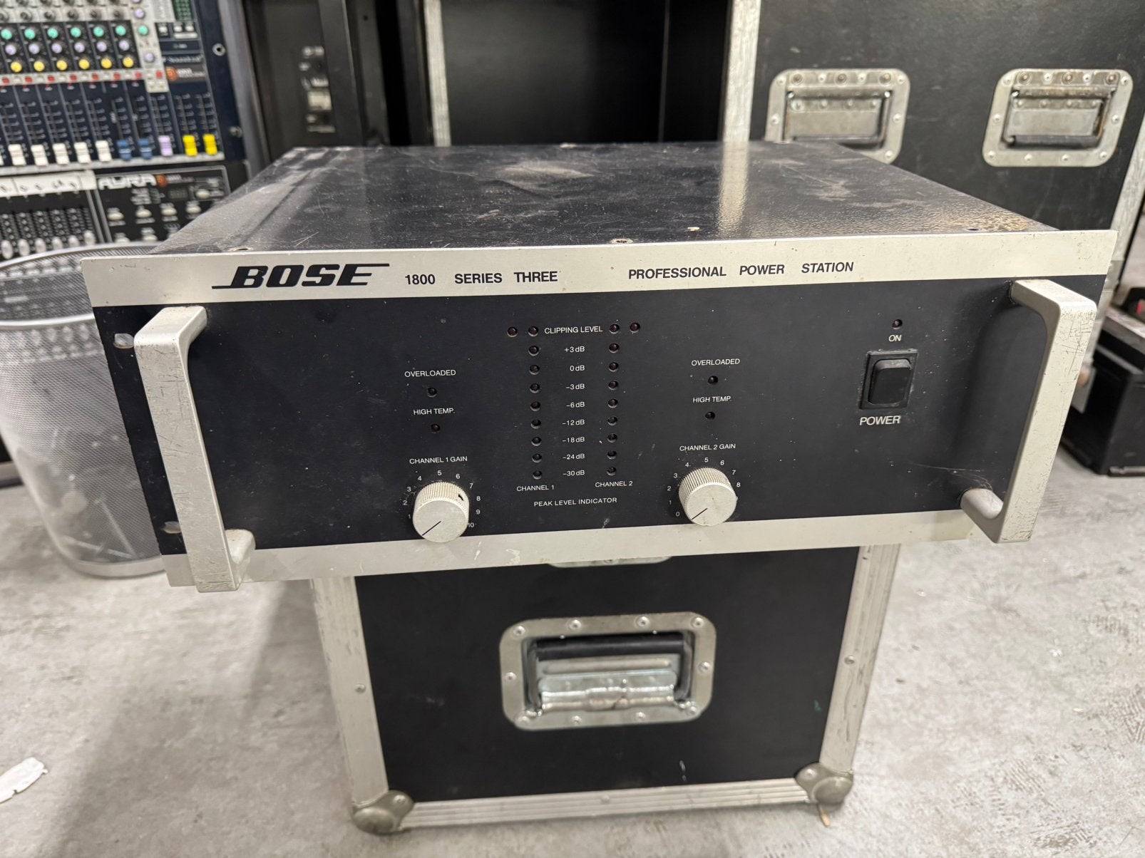 Bose 1800 Series Three eintrap, Ophalen, Zo goed als nieuw, Minder dan 500 watt