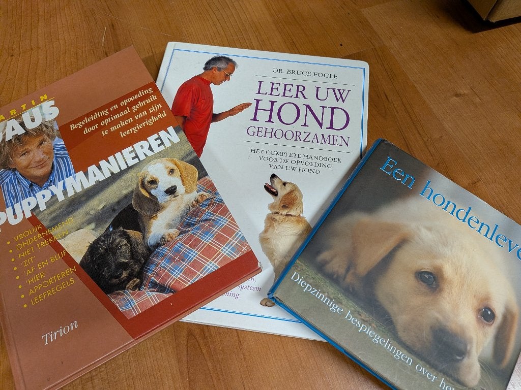puppy boeken, Ophalen of Verzenden, Zo goed als nieuw, Honden