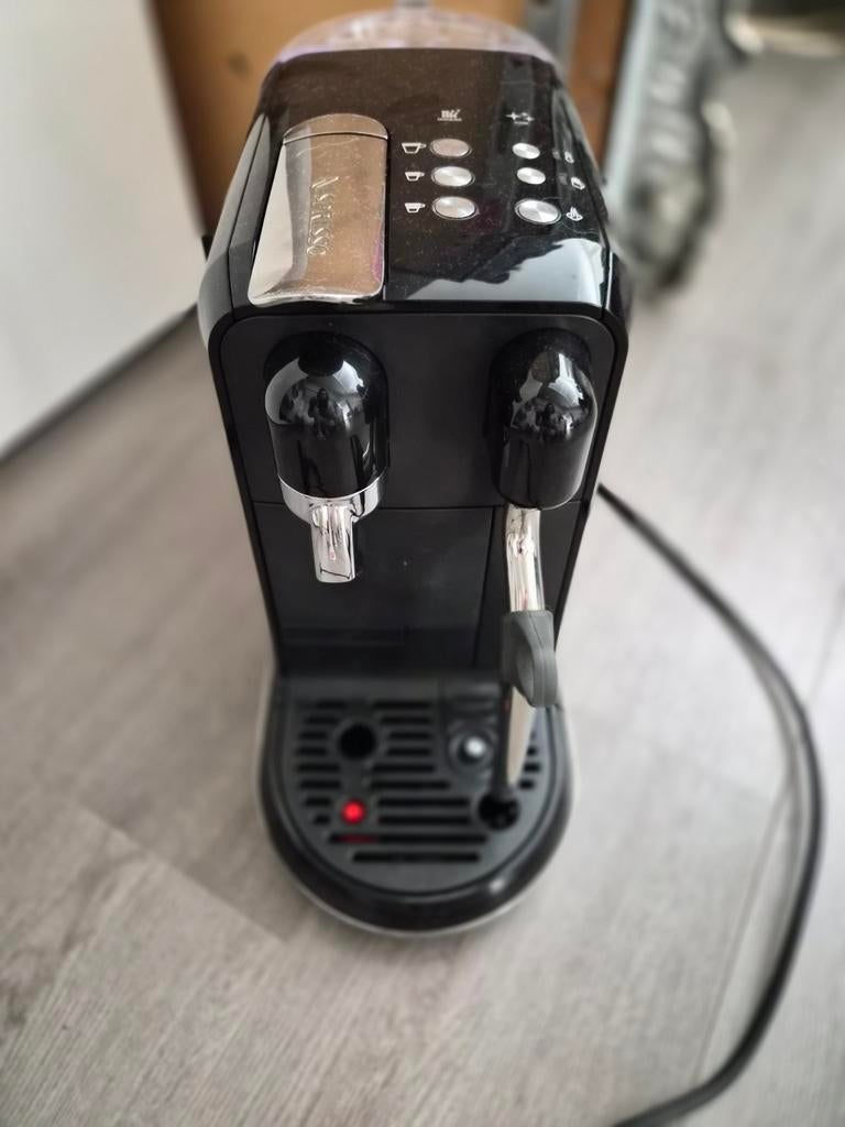 Nespresso SAGE Creatista Uno, Witgoed en Apparatuur, Koffiezetapparaten, Ophalen, Zo goed als nieuw, Koffiepads en cups, Afneembaar waterreservoir