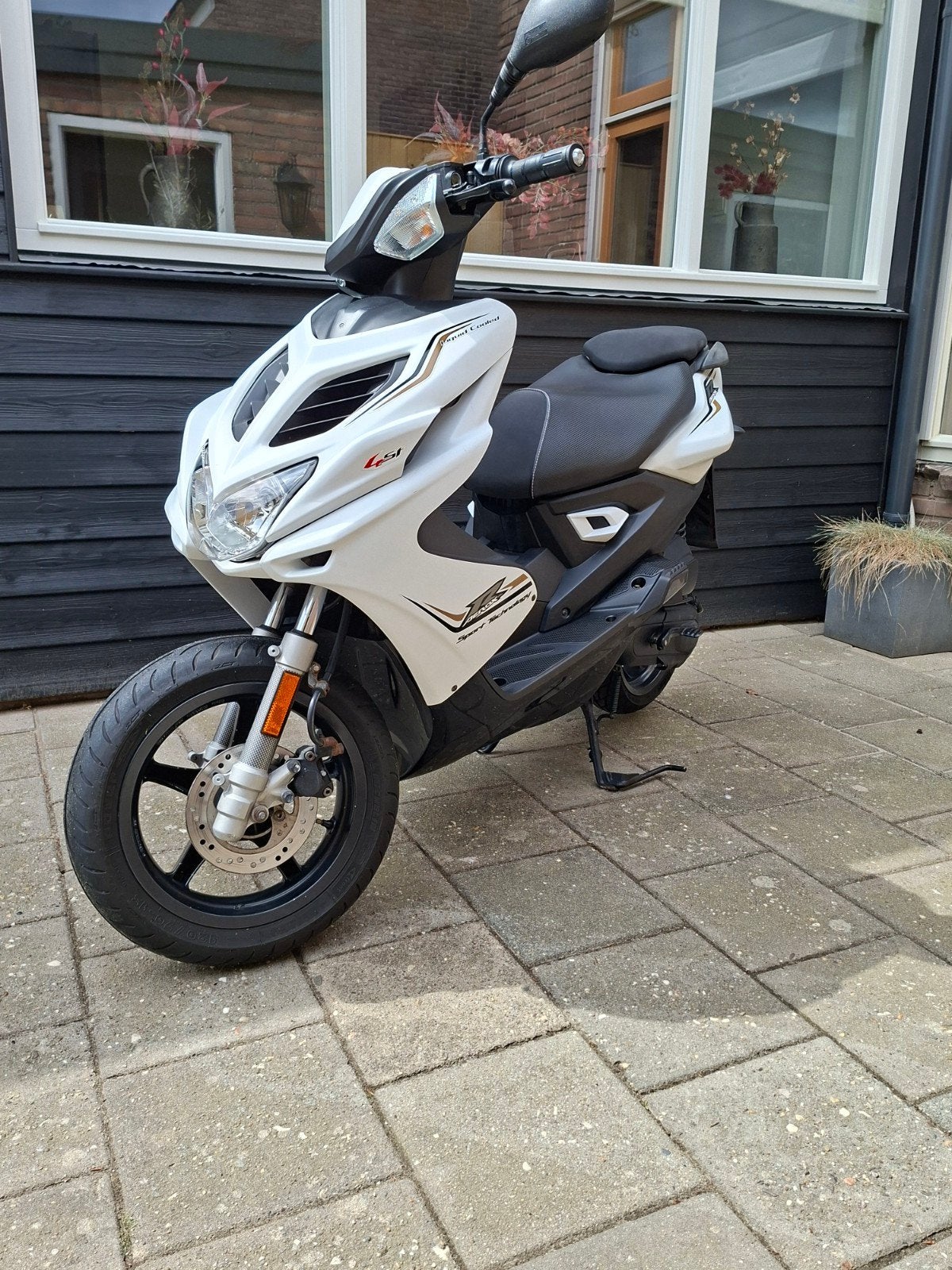 Yamaha aerox 4takt, Ophalen, Gebruikt, Aerox, Maximaal 45 km/u