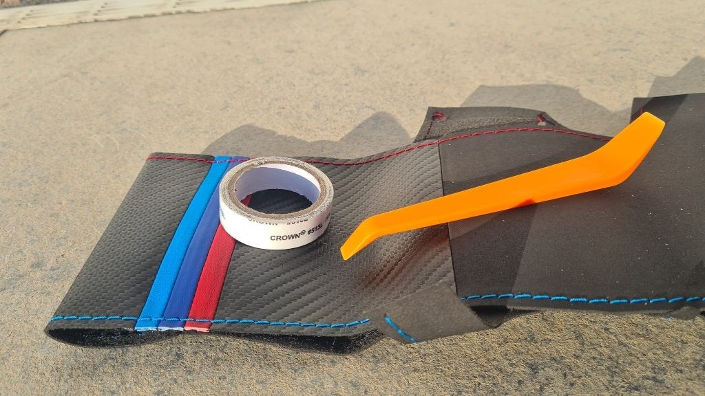 Nieuw - BMW E81 E82 E87 E88 M-Sport M-Strepen Stuur Cover, Ophalen of Verzenden, Nieuw, BMW