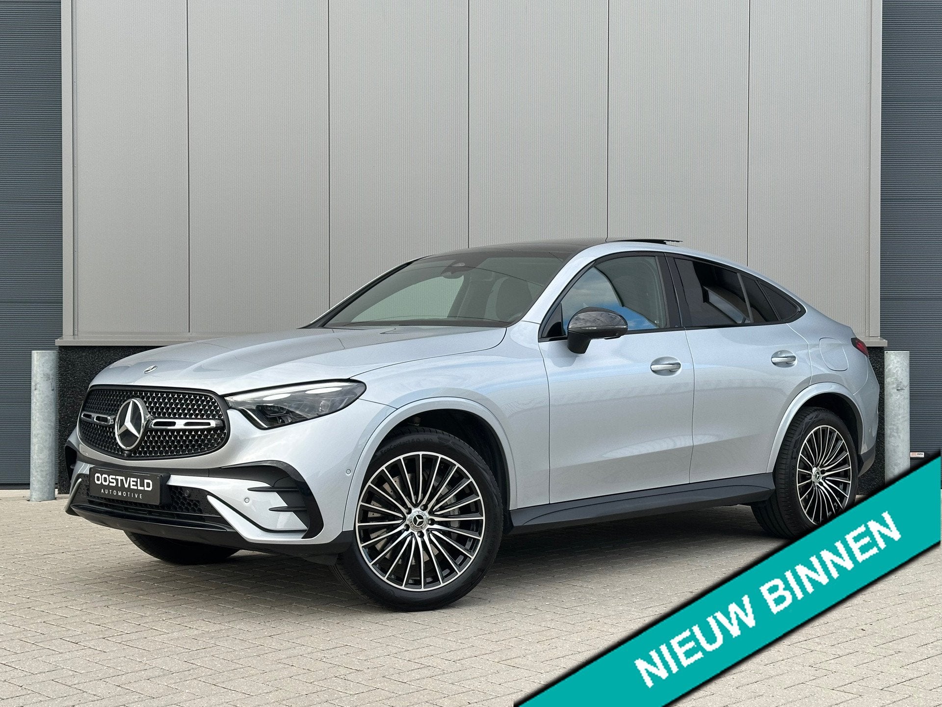 Mercedes-Benz GLC-klasse Coupé 300e AMG Line |PANO|MEMO|TRE, Auto's, Automaat, Dealer onderhouden, Gebruikt, Zwart