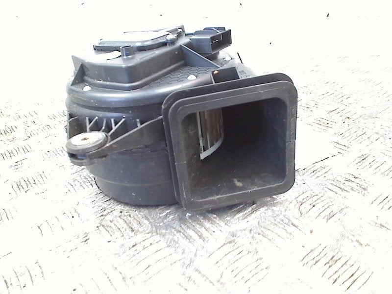 Kachel Ventilatormotor ACHTER Opel Ampera-e 2013 13503306, Gebruikt, Bahnhofsplatz, Rüsselsheim am Main 65423, , Duitsland, Opel