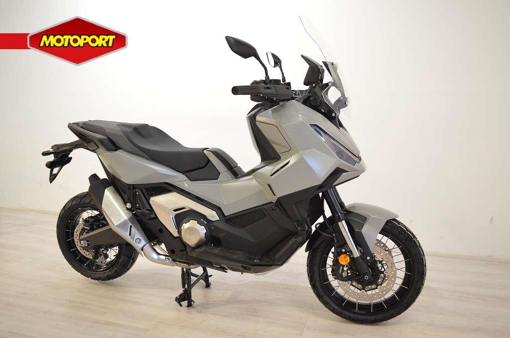 Honda X ADV 750 (bj 2026), Wijngaardveld 1
9300  AALST, BE, Bedrijf, Mc.benelux@honda-eu.com, Toermotor