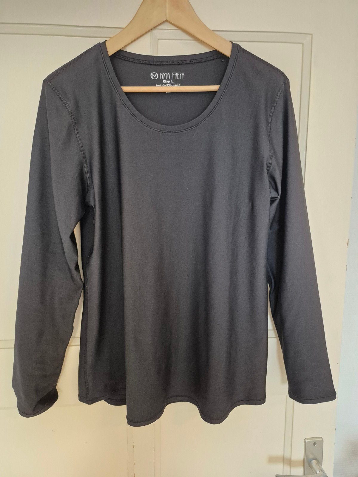 Maya freya L, Kleding | Dames, Ophalen of Verzenden, Zo goed als nieuw, Zwart, Korte mouw