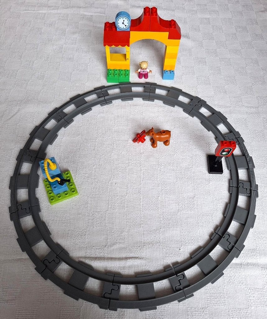 Duplo treinrails met station