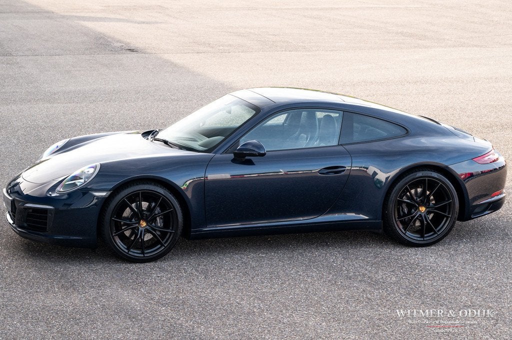 Porsche 911 3.0 Carrera Night Blue, Panoramadak (bj 2018), Auto's, Porsche, Achterwielaandrijving, Gebruikt, Zwart, 6 cilinders