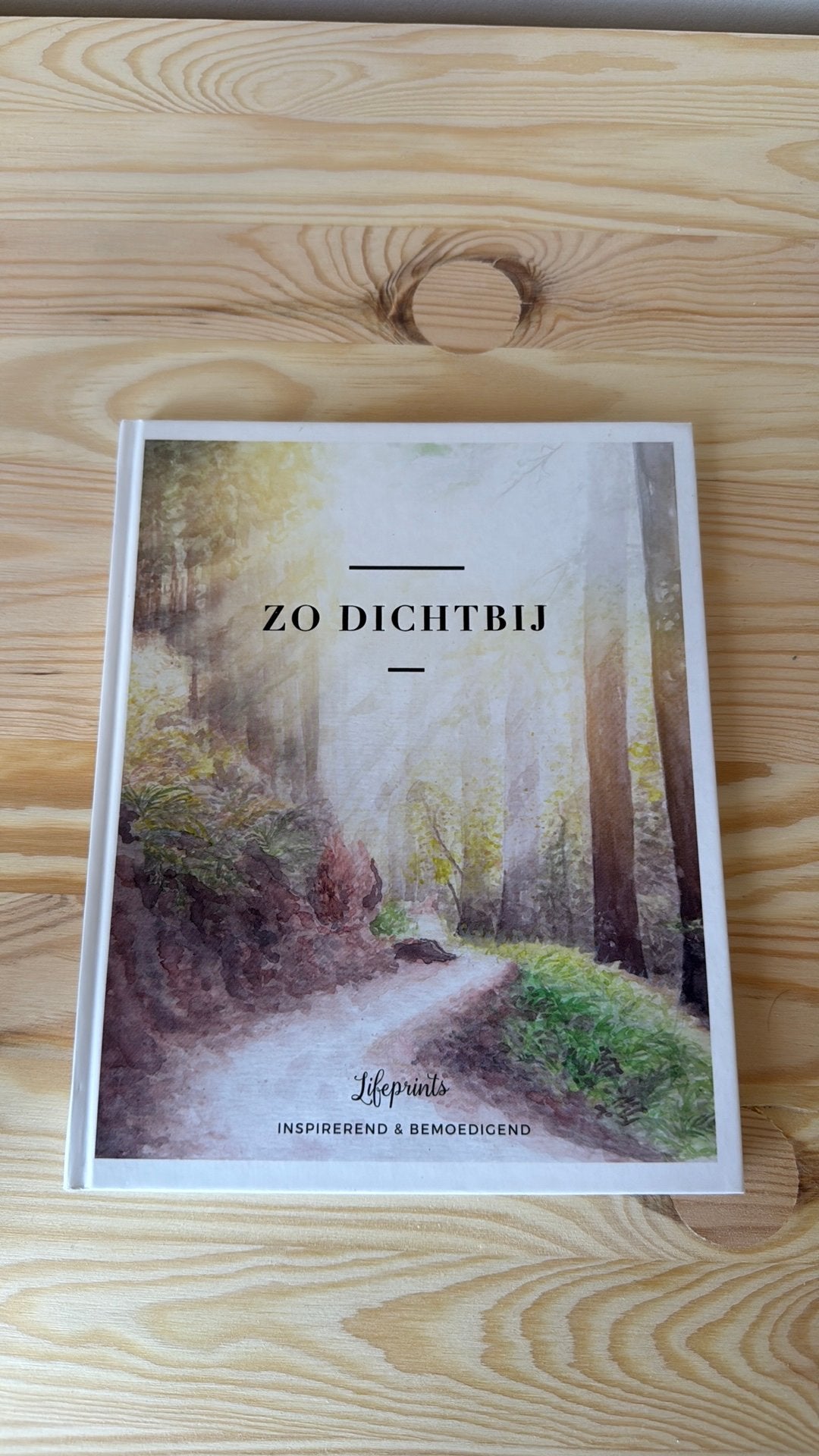Lifeprints - Zo dichtbij, Ophalen of Verzenden, Zo goed als nieuw, Lifeprints; Tineke Tuinder