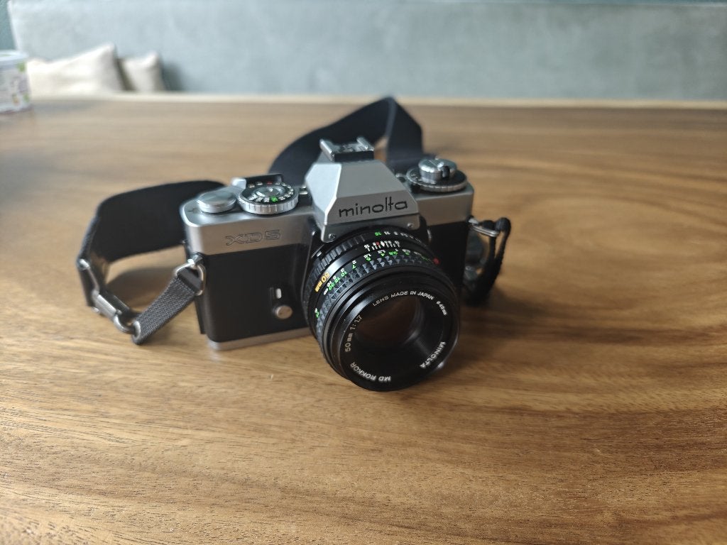 Minolta XD5 met extra lenzen, Ophalen, Zo goed als nieuw, Spiegelreflex, Minolta