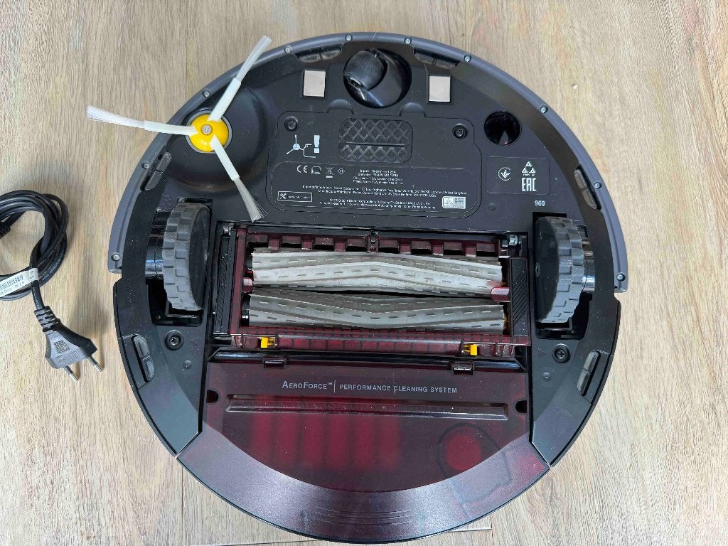 Foto 7 van iRobot Roomba 960 Pickup From Amsterdam