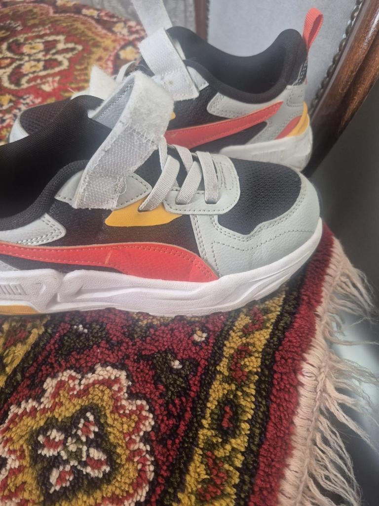 Kinder jongens schoenen maat 34, Sport en Fitness, Ophalen, Schoenen