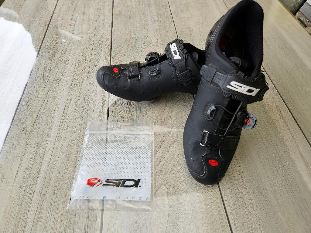 SIDI carbon racefietsschoenen mt43, Fietsen en Brommers, Heren, Schoenen, Overige maten, Ophalen of Verzenden