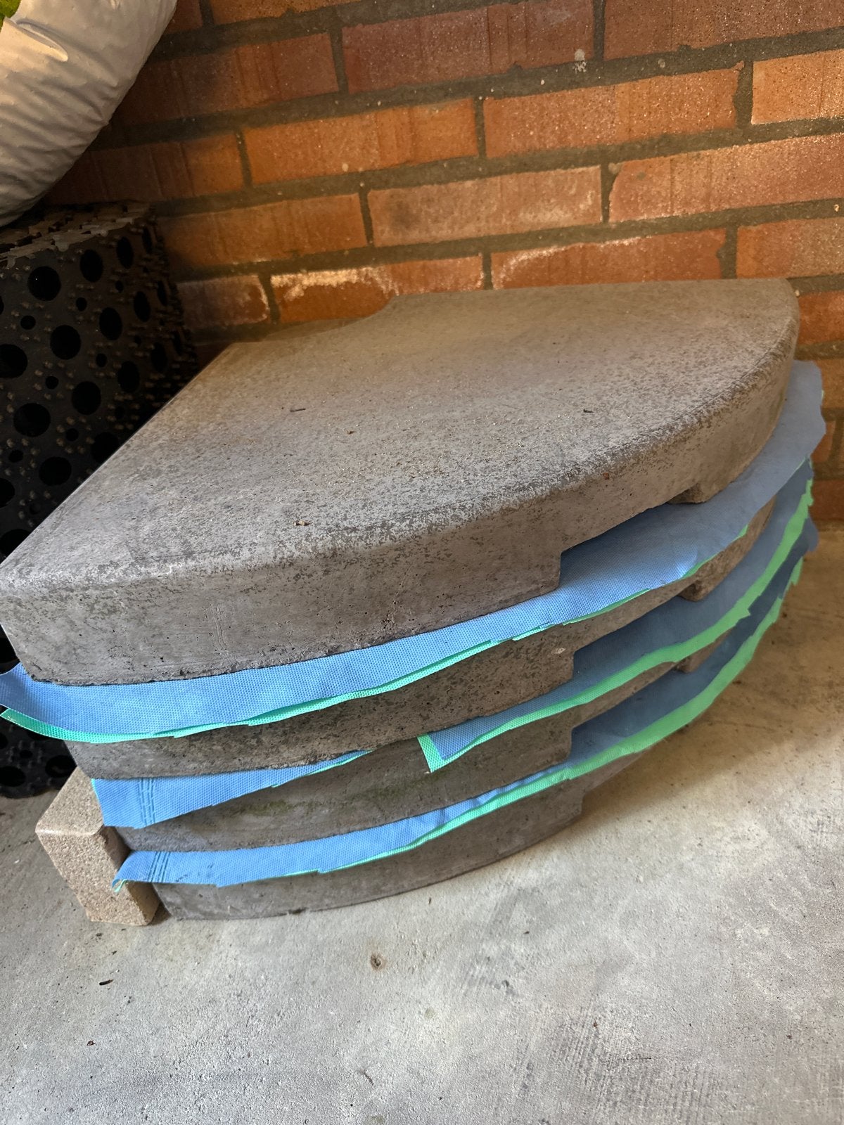 Parasol tegels betonnen terrastegels - Halve cirkel, Ophalen, Gebruikt, Minder dan 5 m², Beton
