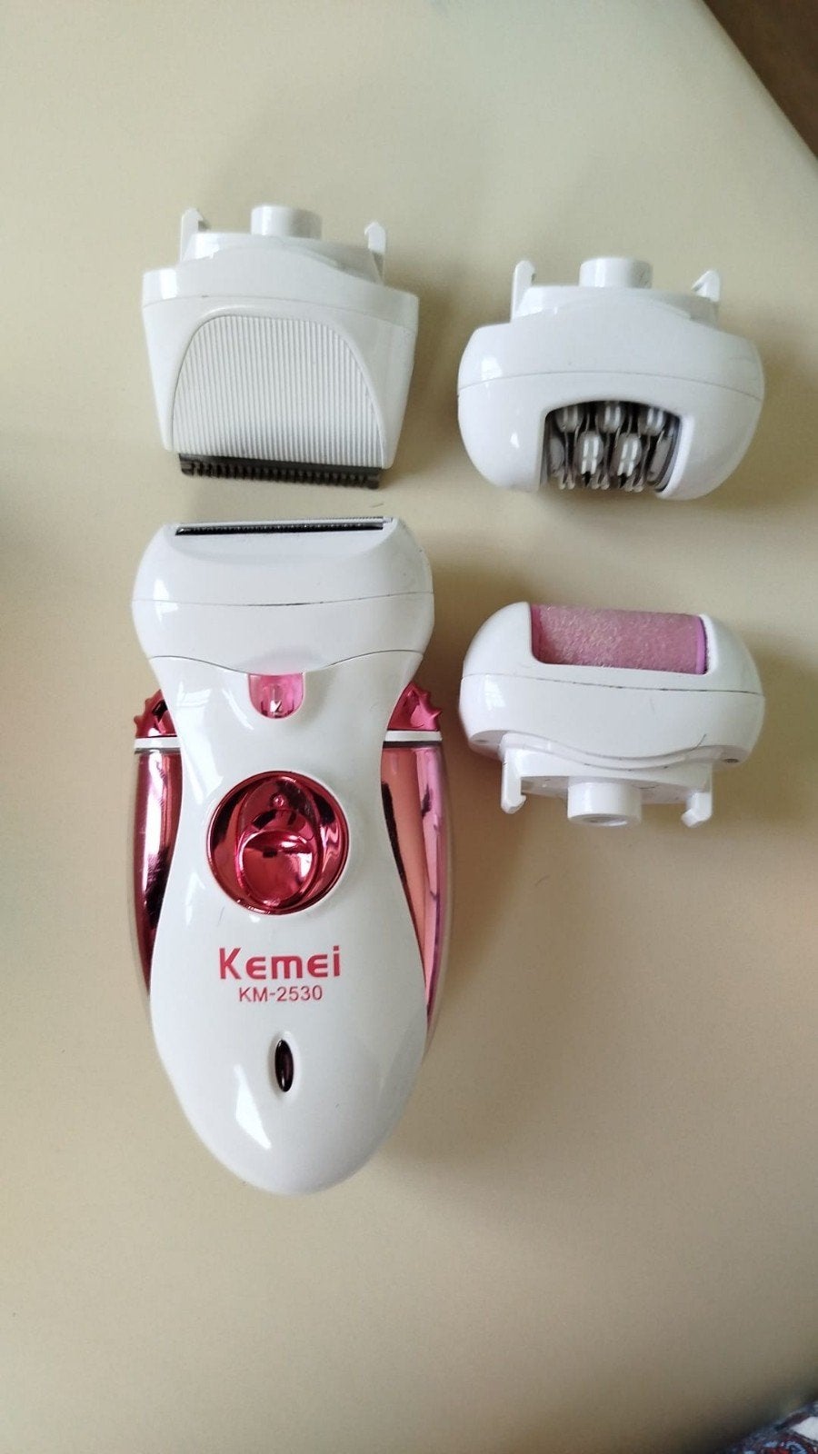 Kemei KM-2530 4-in-1 Epilator, Scheerapparaat, Eeltverwijder, Ophalen of Verzenden, Zo goed als nieuw, Scheren en Epileren