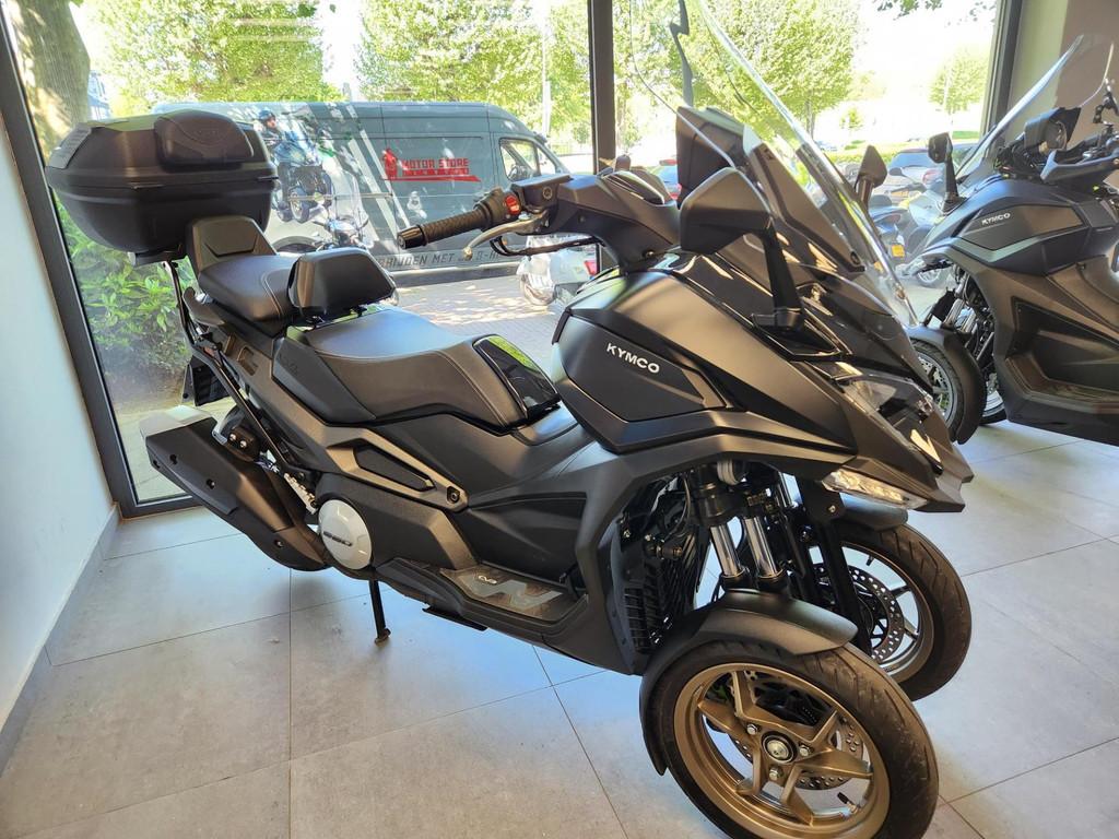 Kymco CV3 550i 2023 8700KM NIEUWSTAAT RIJKLAAR, Bedrijf, Overig, Kymco