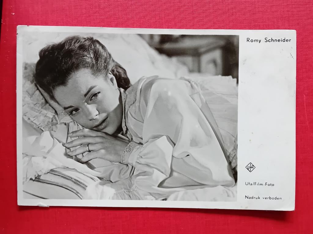 Ansichtkaart Romy Schneider, Ophalen of Verzenden, Foto of Kaart