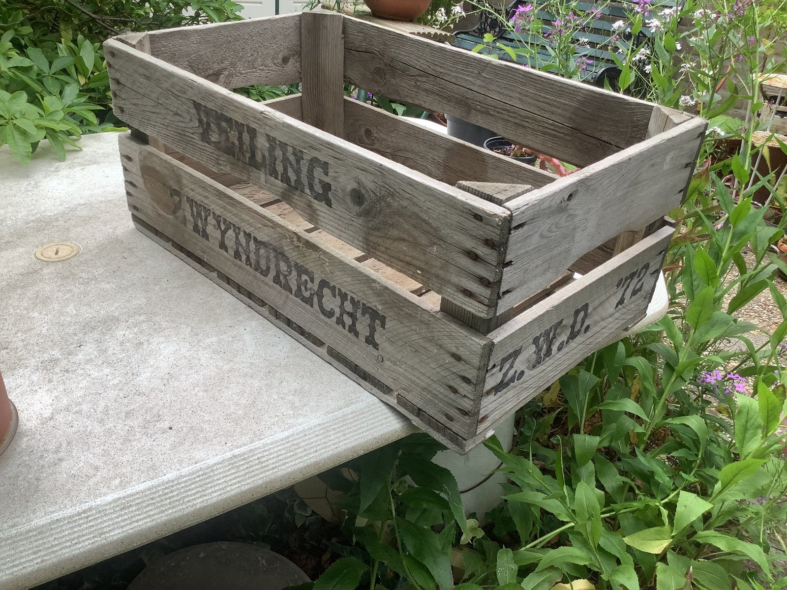 Zeer oude veilingkist - Vintage houten kist, Ophalen, Huis en Inrichting