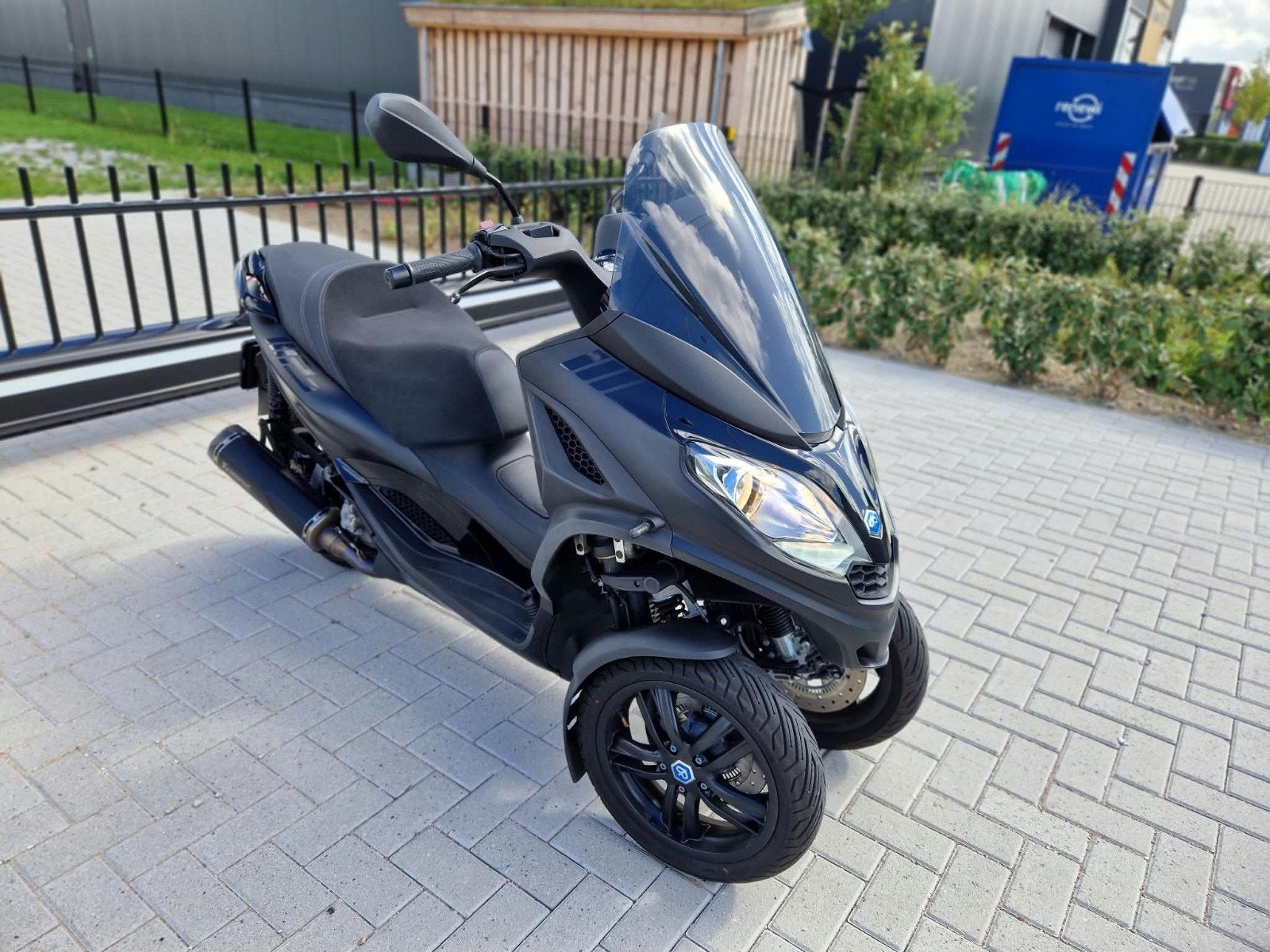 Piaggio MP3 300 HPE | 1.870 km | Akrapovic | Bouwjaar 2024, Scooter, Nieuw, Particulier, Automaat
