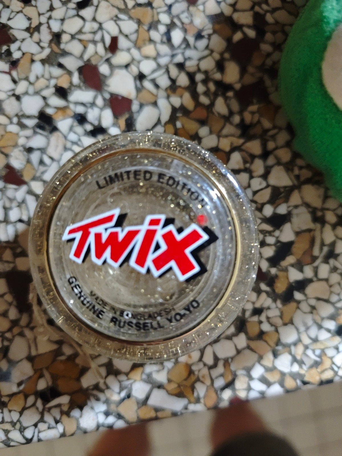 Limited Edition Twix/skittles Russell Yo-Yo, Ophalen of Verzenden