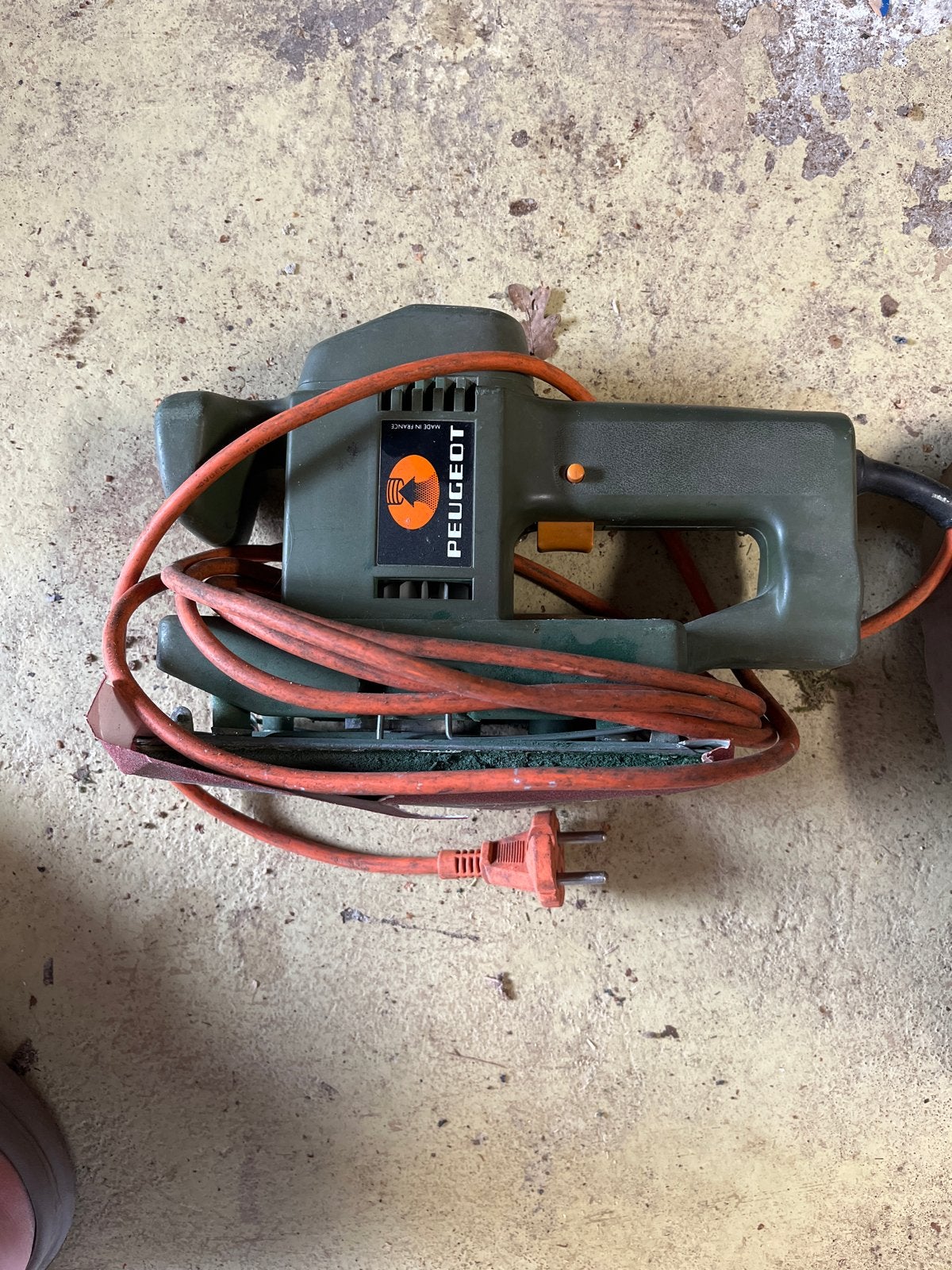 Peugeot TV10 Vlakschuurmachine - Vintage en Functioneel, Ophalen of Verzenden, Gebruikt, Minder dan 600 watt, Vlakschuurmachine