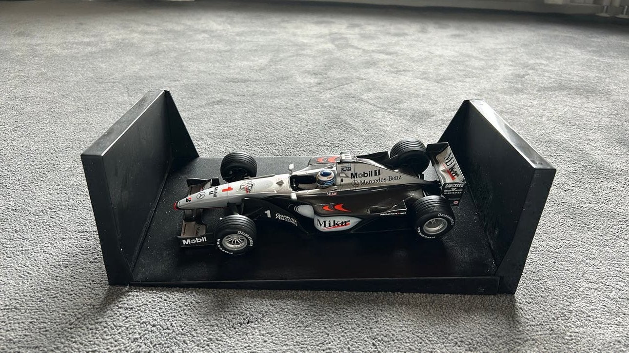 McLaren-Mercedes MP4/15 van Mika Häkkinen uit 2000, Ophalen of Verzenden