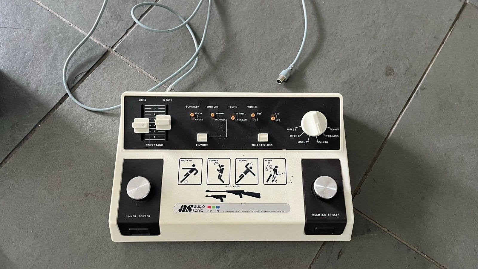 Vintage Audio Sonic PO-920 Pong Console met Lichtpistool, Spelcomputers en Games, Ophalen, Overige merken, Gebruikt