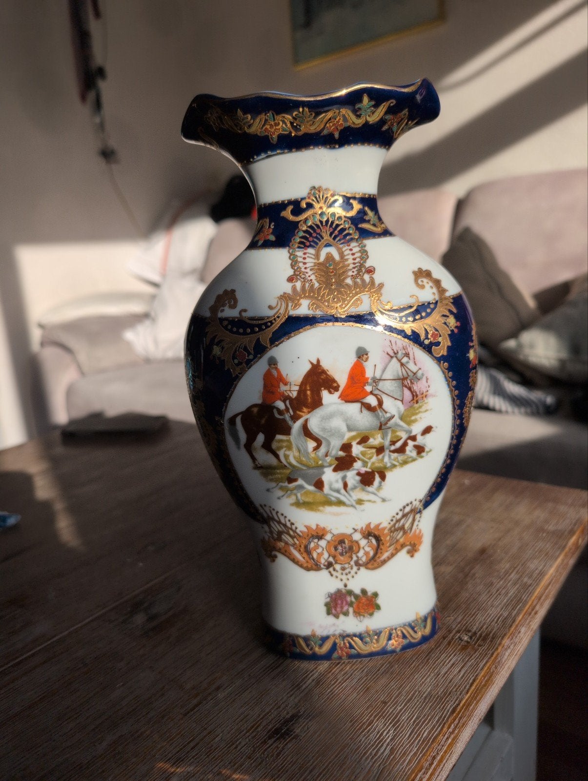 Handbeschilderde Chinese vaas - Jachtscène, Ophalen
