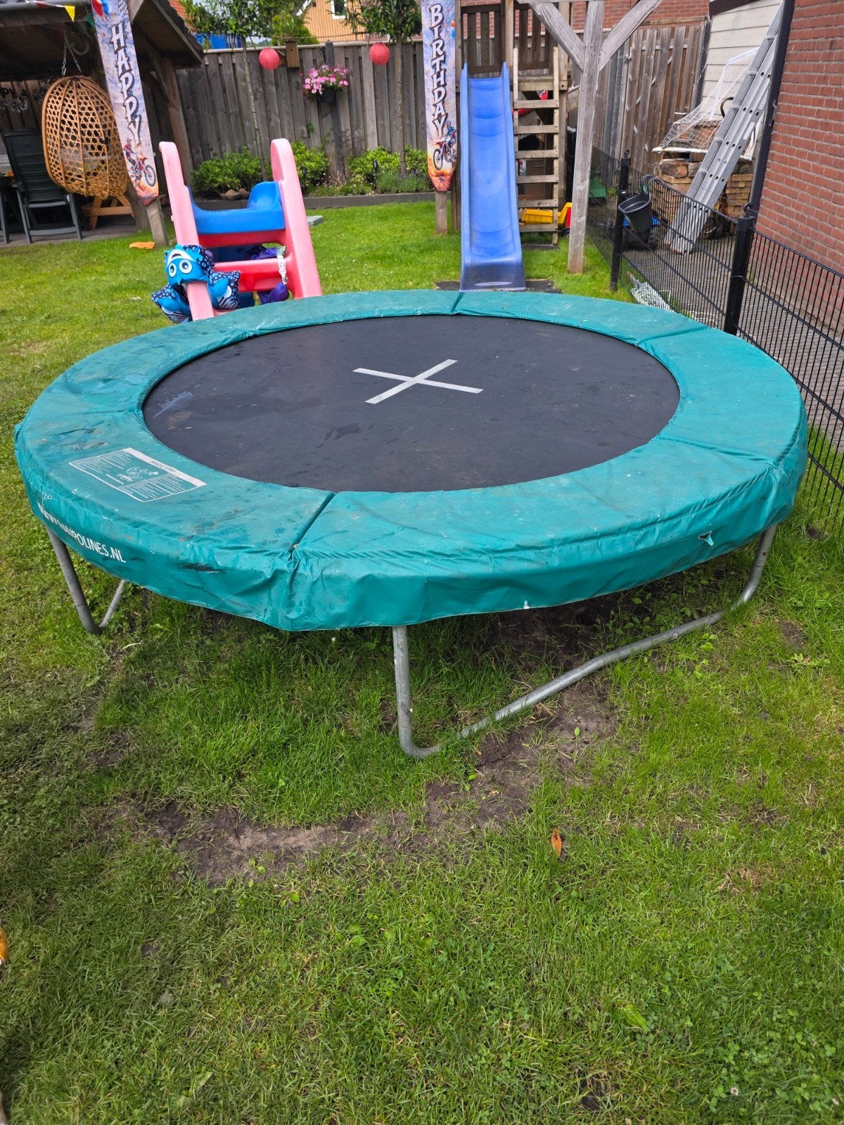 Trampoline 240cm doorsnee, springt goed, Ophalen of Verzenden, Gebruikt