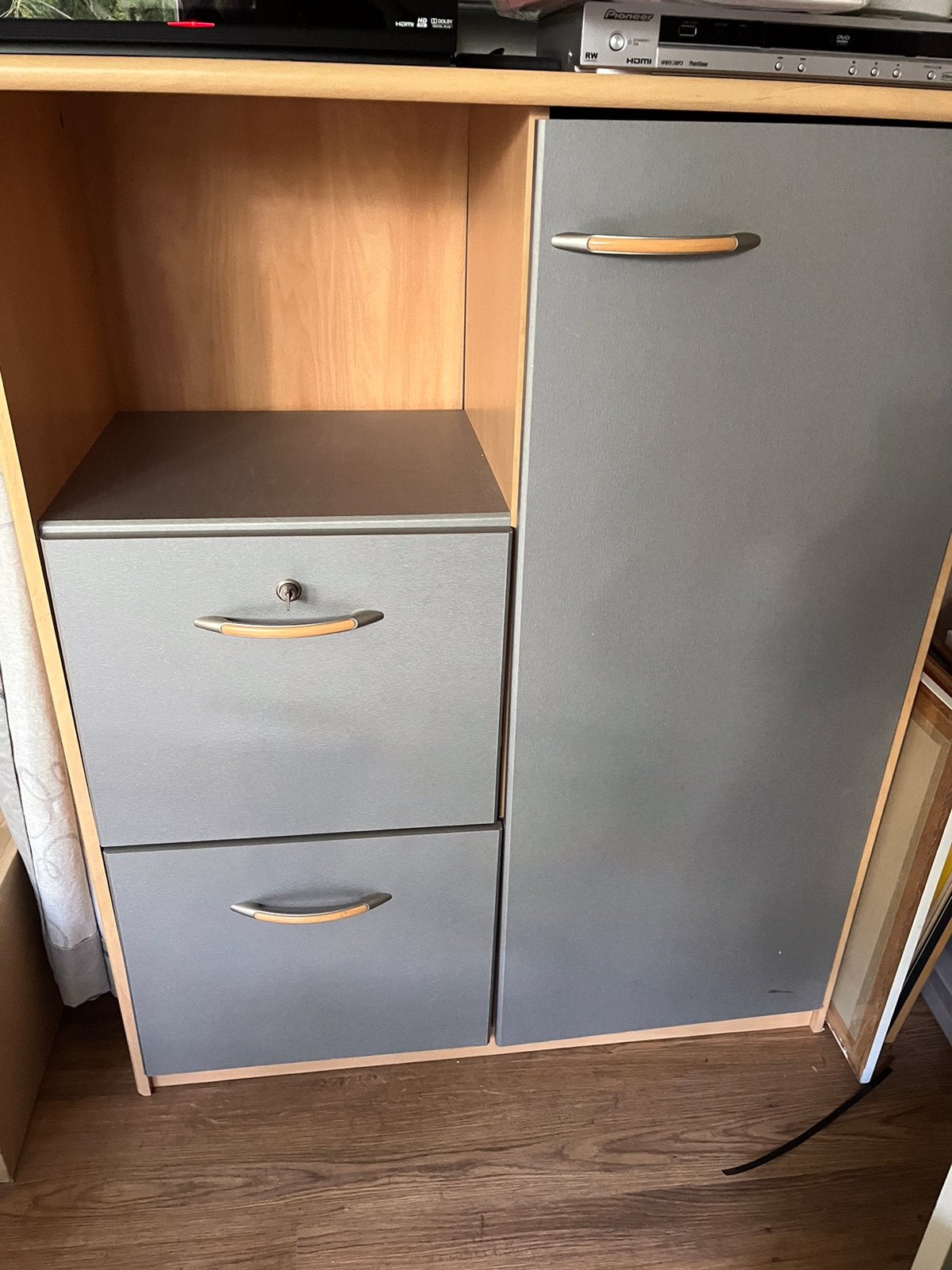 Kantoorkast maar multi-inzetbaar, Ophalen, 100 tot 150 cm, Met lade(s), Zo goed als nieuw