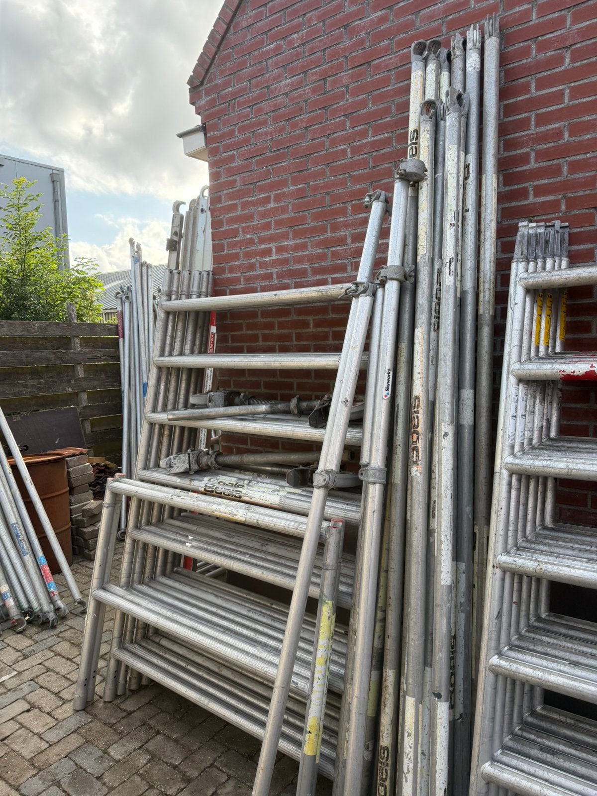 ALTREX ALUMINIUM ROLSTEIGER, Ophalen, Gebruikt, Rolsteiger of Kamersteiger, 5 meter of hoger