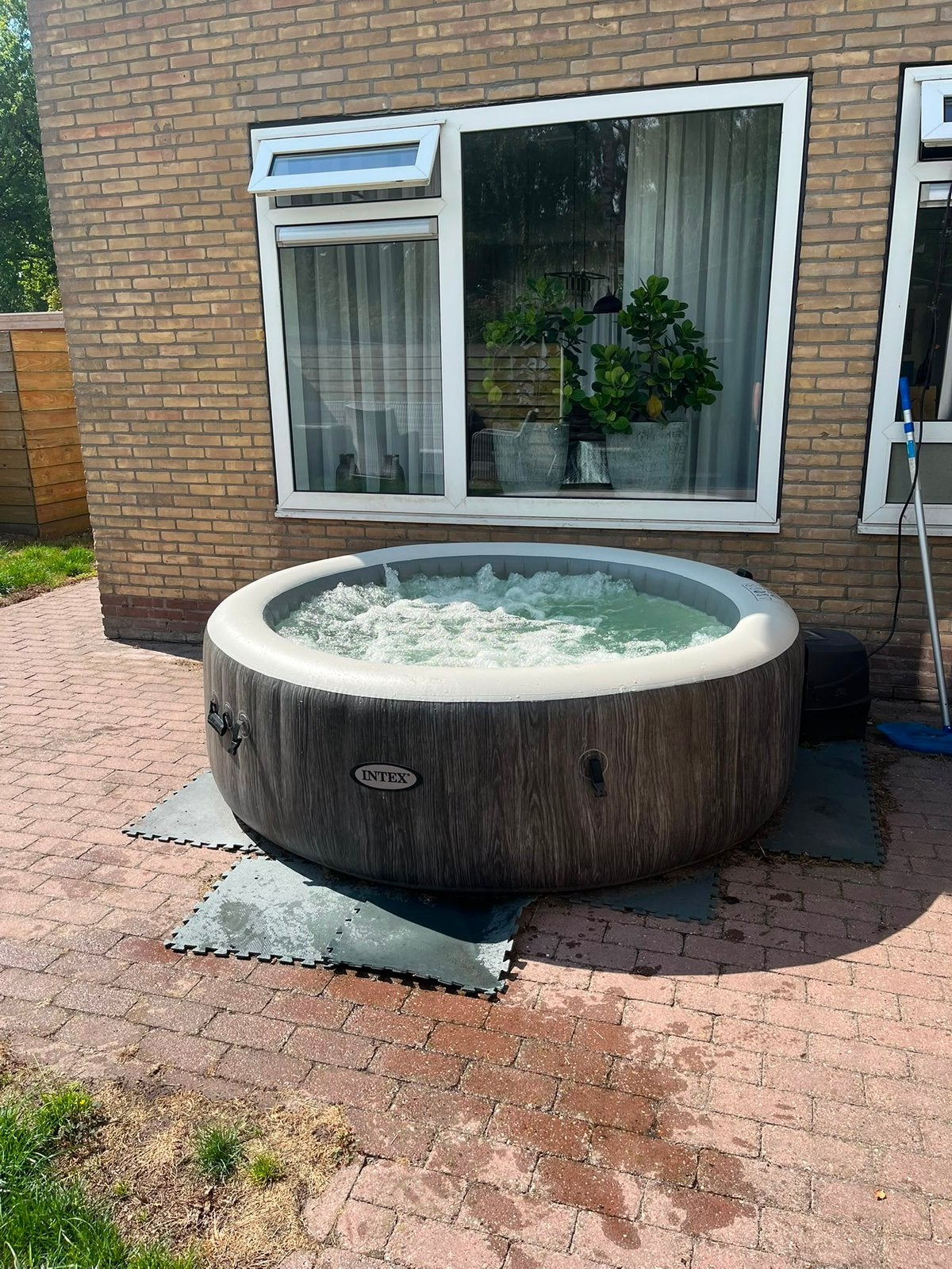 Intex Jacuzzi Pure Spa Greywood Deluxe voor 6 personen, Tuin en Terras, Bubbelbaden en Hottubs, Ophalen of Verzenden, Zo goed als nieuw