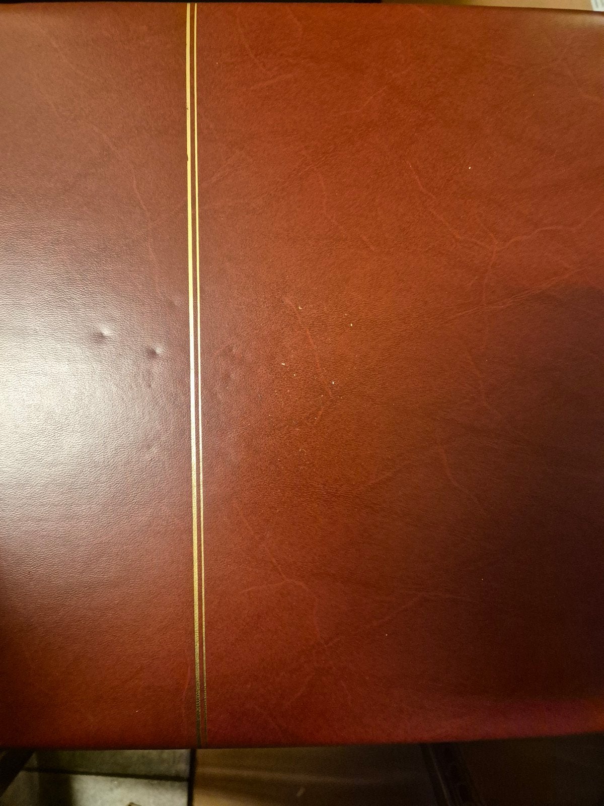 2x SAFE ALBUM DONKERROOD MET 25/22 KUNSTOF BLADEN, Ophalen, Verzamelalbum