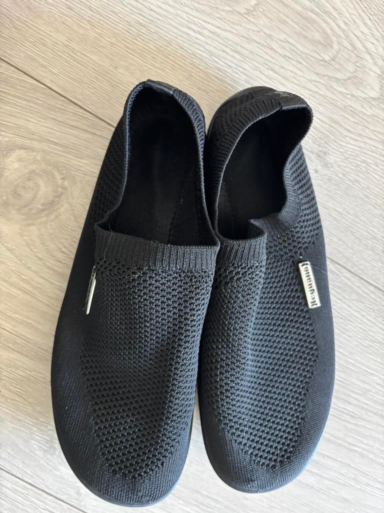 leguano  barefoot 41, Kleding | Dames, Schoenen, Ophalen of Verzenden, Zo goed als nieuw, Zwart, Sneakers of Gympen