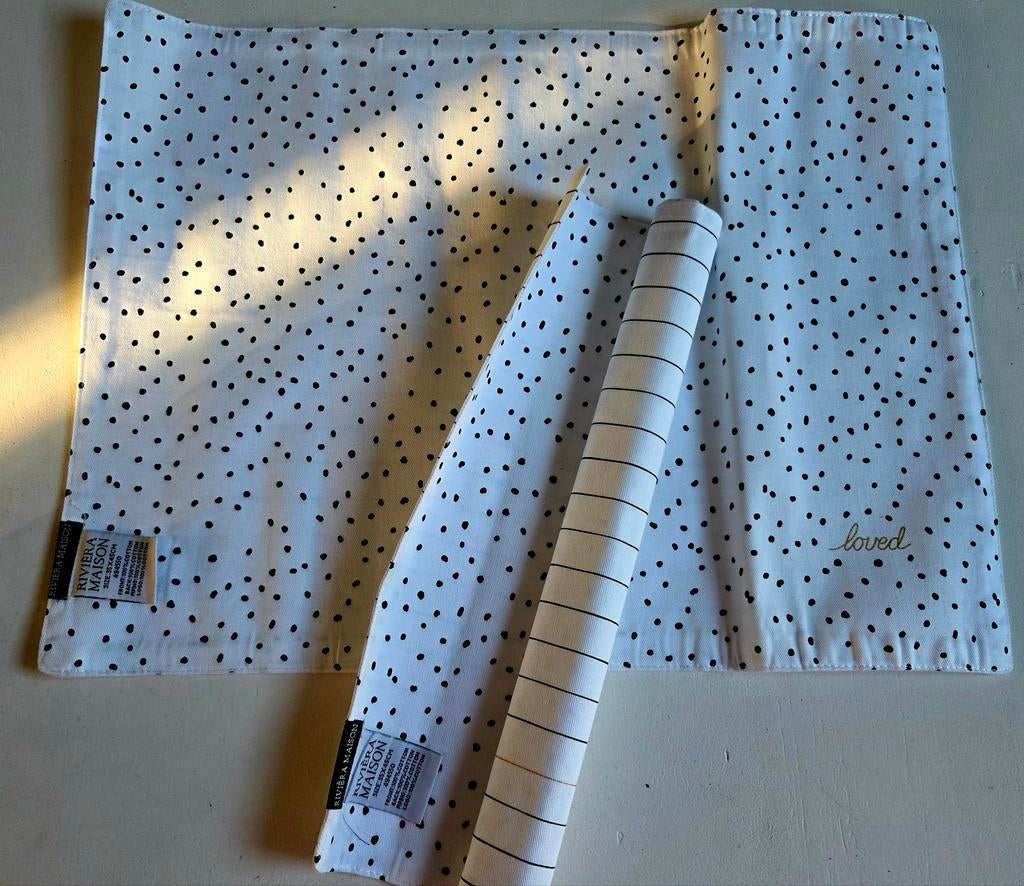 Riviera Maison Placemats "Loved" - Nieuw in verpakking, Ophalen of Verzenden, Nieuw, Wit, Placemat