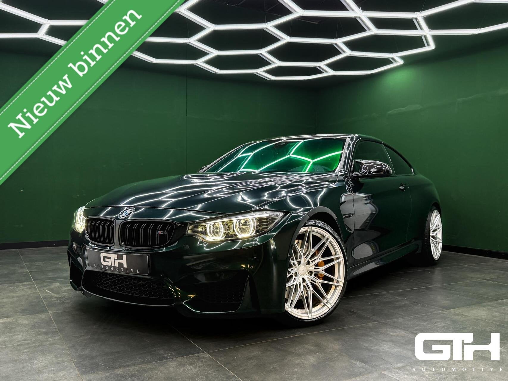 BMW 4-serie Coupé M4 Carbon | H/K | Head-up | 360-Cam | NAP, Auto's, BMW, Automaat, 431 pk, 4-Serie, 4 stoelen