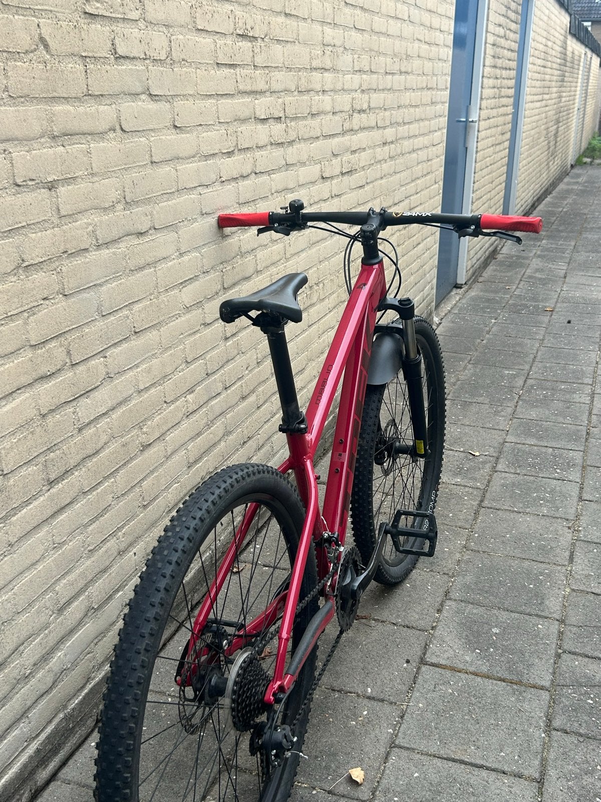 Foto 4 van Trek Marlin 4 (2025) - Zo goed als nieuw!