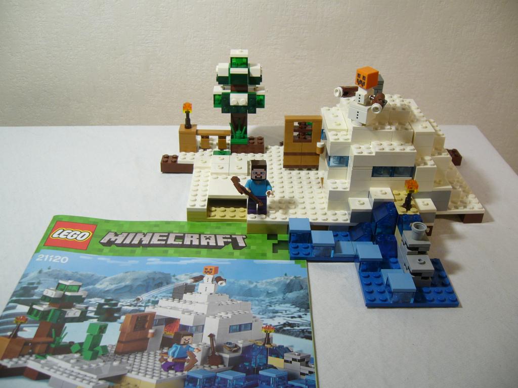 Lego Minecraft 21120 The Snow Hideout, Gebruikt, Minecraft, Lego, Ophalen of Verzenden