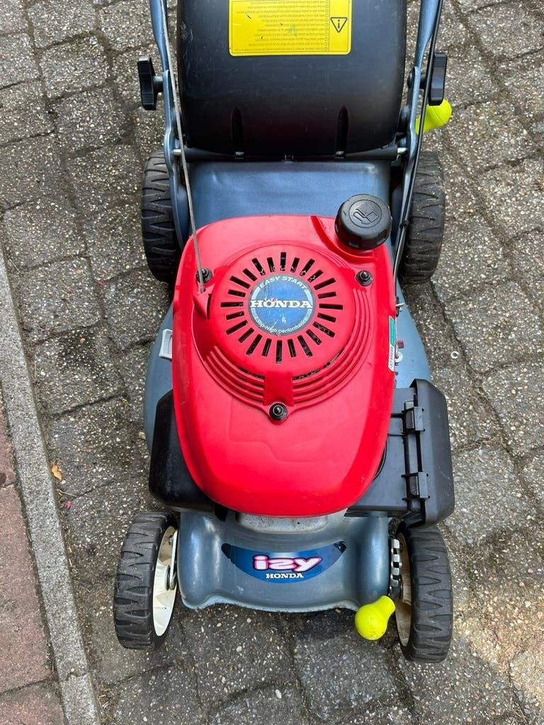 Honda isy nieuwstaat  95 euro., Ophalen, Cirkelmaaier, Honda, Zo goed als nieuw